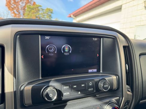 Used 2016 GMC Sierra 2500 Denali w/ Duramax Plus Package image 26