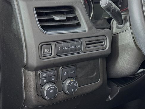 Used 2021 Chevrolet Tahoe LT image 10