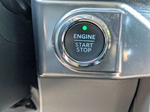 Certified 2021 Ford F150 Lariat AWD/4WD image 25