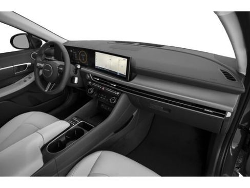 Used 2025 Hyundai Sonata SEL FWD image 15