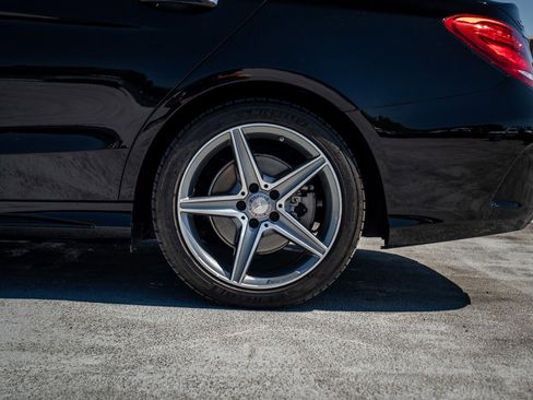 Used 2015 Mercedes-Benz C 300 4MATIC Sedan image 13