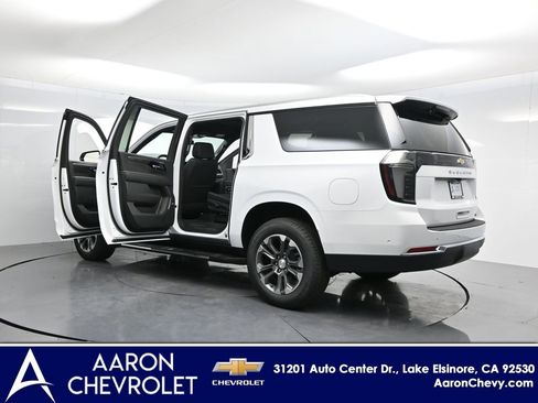 New 2026 Chevrolet Suburban LT w/ Comfort Package image 54