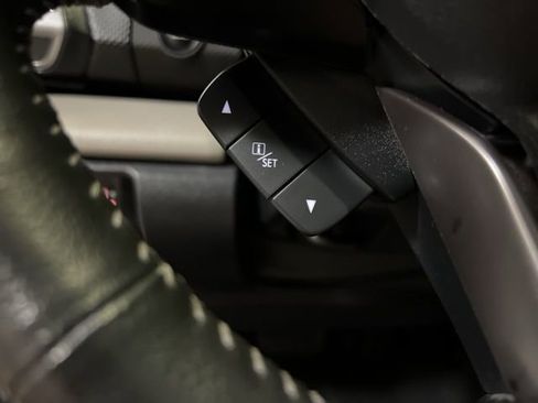 Used 2023 Subaru Forester Limited w/ Popular Package #2 image 45