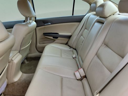 Used 2009 Honda Accord LX-P image 6