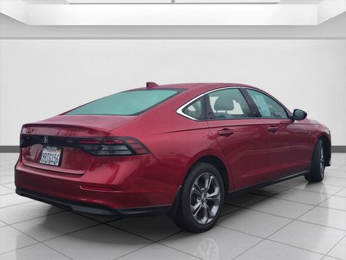 Certified 2024 Honda Accord EX image 5