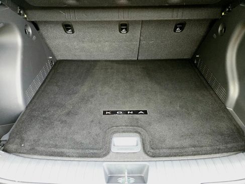 Certified 2024 Hyundai Kona Limited AWD/4WD image 28