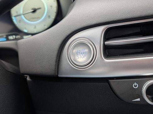 Used 2023 Hyundai Palisade Calligraphy image 5