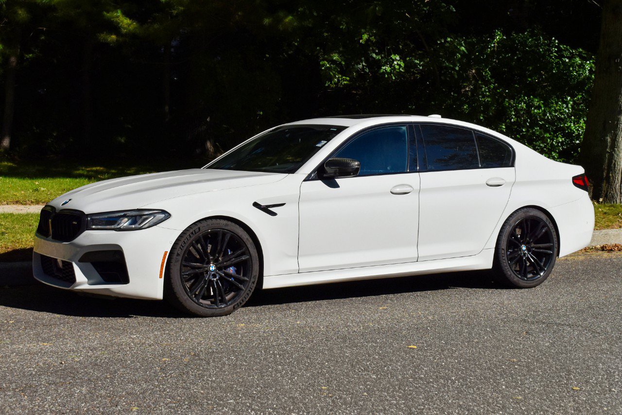 Used 2021 BMW M5 w/ Executive Package AWD/4WD image 4