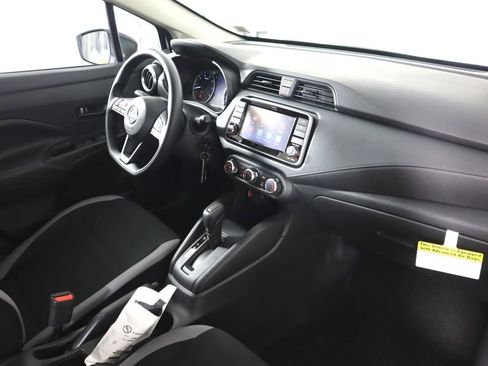 Certified 2025 Nissan Versa S w/ Trunk Package image 22