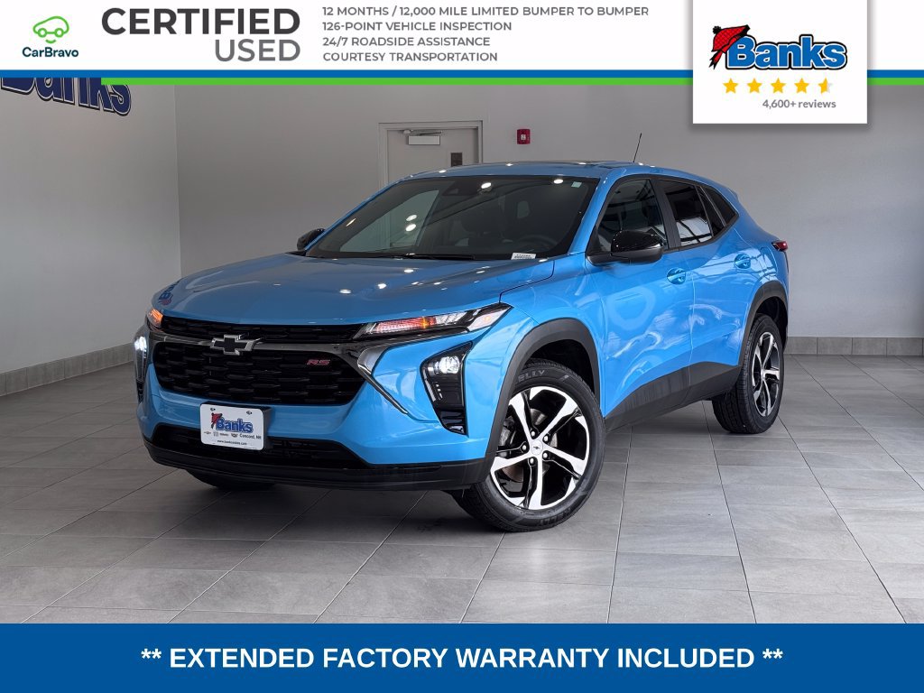 Used 2025 Chevrolet Trax RS w/ Sunroof Package FWD image 1