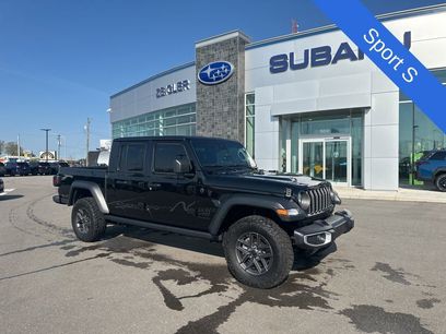 Used 2025 Jeep Gladiator Sport