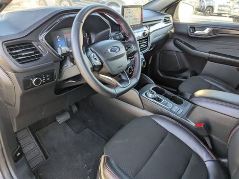 Used 2025 Ford Escape ST-Line image 13