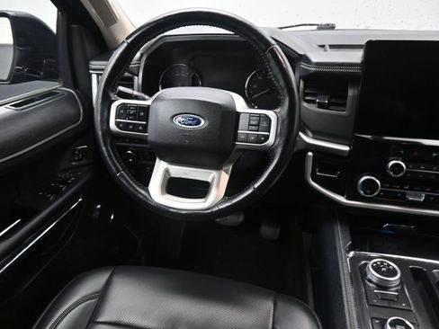Certified 2024 Ford Expedition Max XLT AWD/4WD image 3
