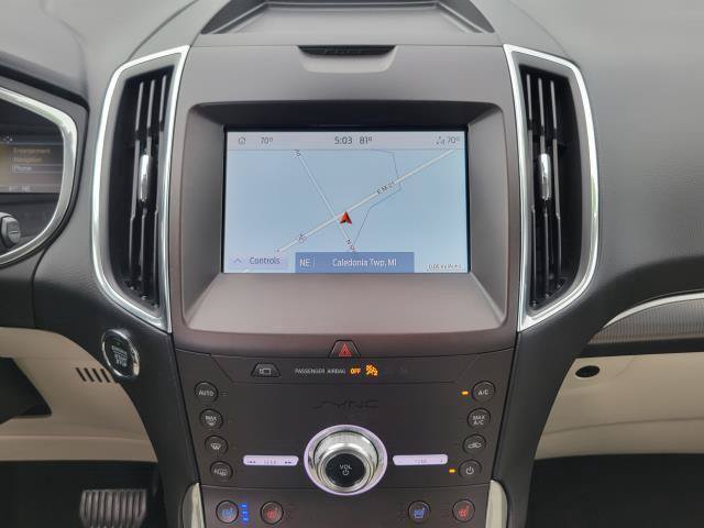 Used 2020 Ford Edge Titanium w/ Equipment Group 301A AWD/4WD image 27