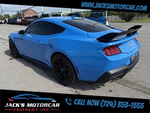 Used 2024 Ford Mustang GT Premium image 9