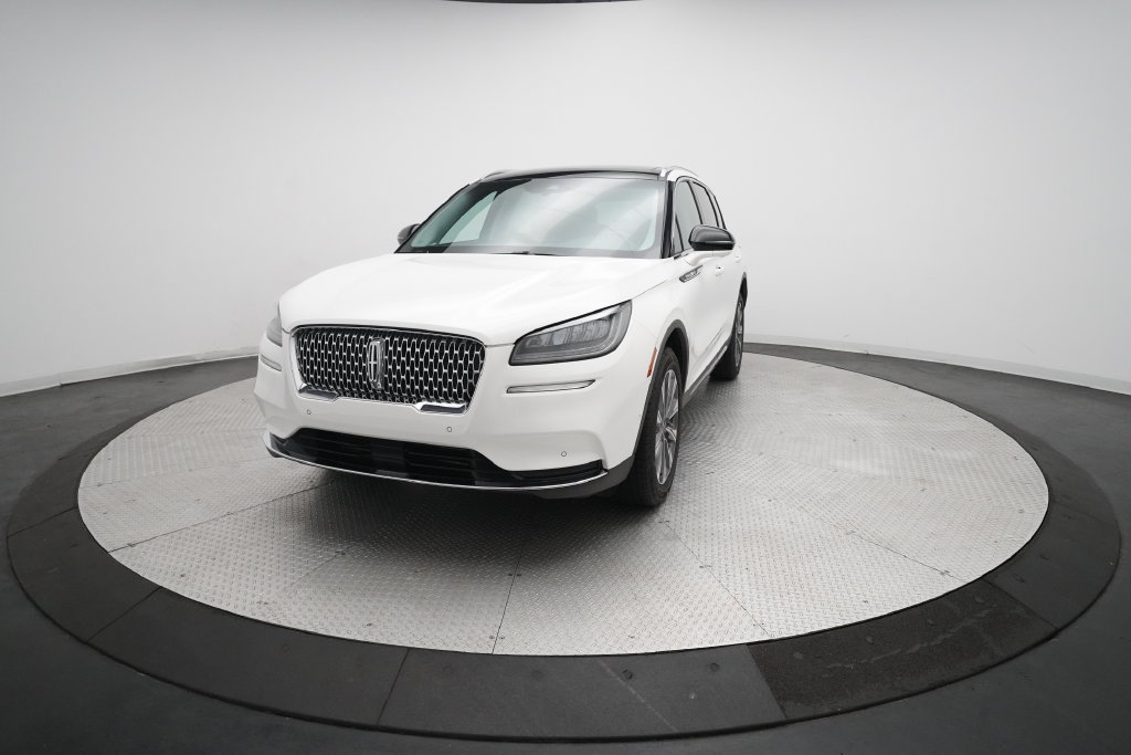 Used 2022 Lincoln Corsair Reserve w/ Equipment Group 201A AWD/4WD image 12
