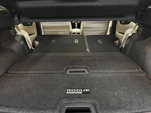 Used 2022 Nissan Rogue Sport SL AWD/4WD image 38