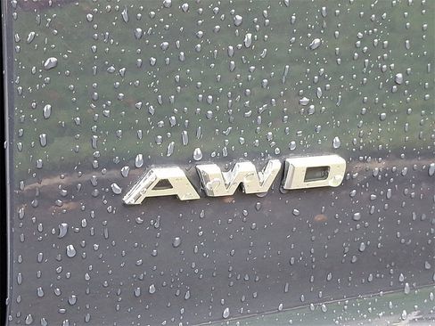 Used 2025 Cadillac XT4 Premium Luxury w/ Cold Weather Package image 32