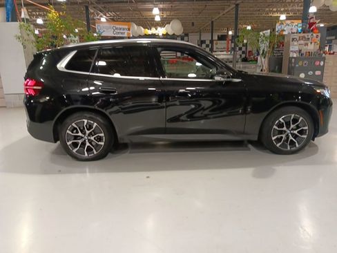 Certified 2025 BMW X3 xDrive30i AWD/4WD image 10