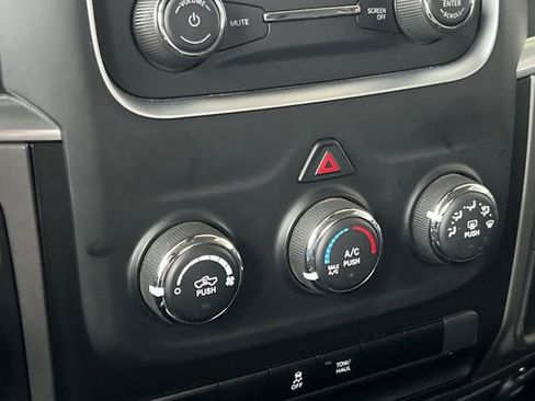 Used 2024 RAM 1500 Classic SLT image 25