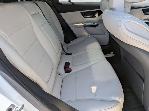 Certified 2023 Mercedes-Benz GLC 300 image 19