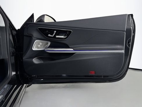 New 2026 Mercedes-Benz CLE 300 4MATIC Coupe image 23