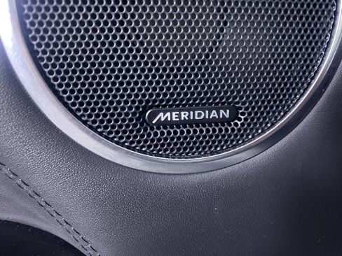 Used 2021 Land Rover Range Rover Sport SVR image 14