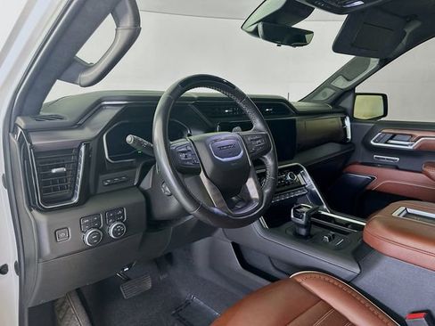 Used 2022 GMC Sierra 1500 Denali Ultimate image 9