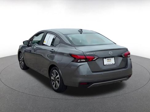 Used 2025 Nissan Versa SV FWD image 9