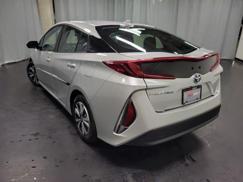 Used 2018 Toyota Prius Prime Plus w/ Protection Package FWD image 6