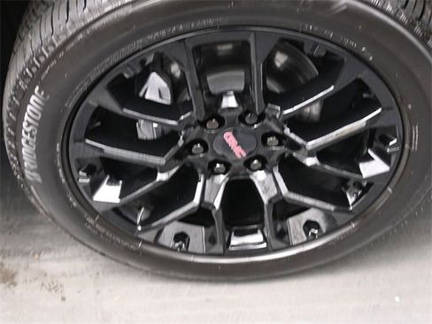 Certified 2025 GMC Sierra 1500 Denali w/ Denali Reserve Package image 29