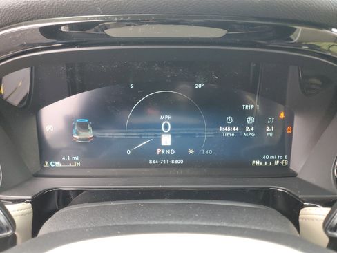 New 2026 Lincoln Corsair Premiere image 19