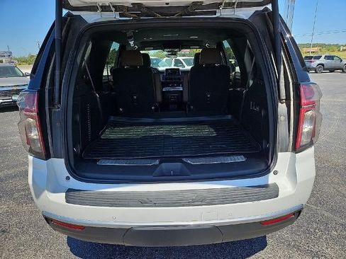 Used 2023 Chevrolet Tahoe High Country AWD/4WD image 17