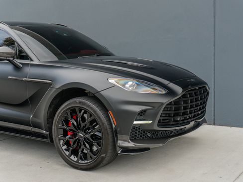 Used 2023 Aston Martin DBX 707 AWD/4WD image 39