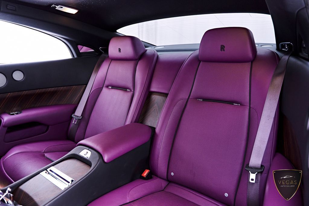 Used 2017 Rolls-Royce Wraith RWD image 57