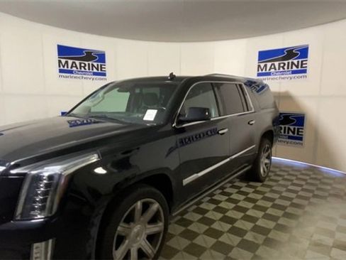 Used 2015 Cadillac Escalade ESV Premium image 6