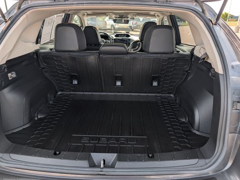 Used 2020 Subaru Crosstrek 2.0i Limited w/ Moonroof Package w/Navigation AWD/4WD image 19