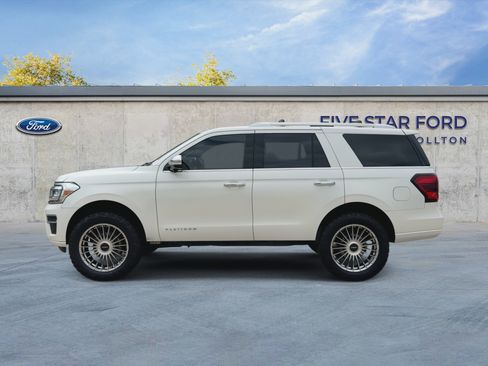 Used 2023 Ford Expedition Platinum RWD image 5