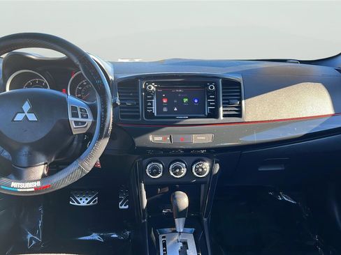 Used 2017 Mitsubishi Lancer LE image 9