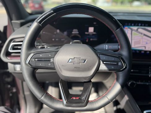 Used 2024 Chevrolet Traverse RS w/ LPO, Floor Liner Package AWD/4WD image 17