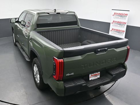 Used 2023 Toyota Tundra SR5 w/ SR5 Convenience Package AWD/4WD image 28