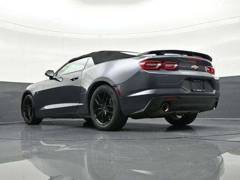 Used 2020 Chevrolet Camaro LT image 25