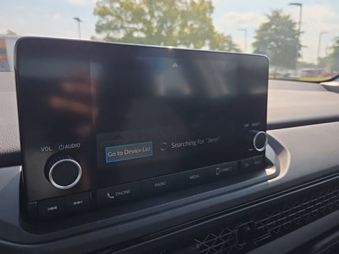 Used 2023 Honda Accord LX image 33