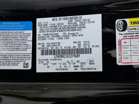 Used 2013 Ford Mustang Shelby GT500 RWD image 34