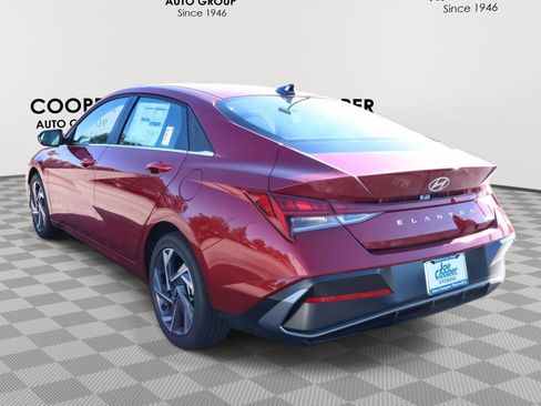 New 2026 Hyundai Elantra Limited image 9
