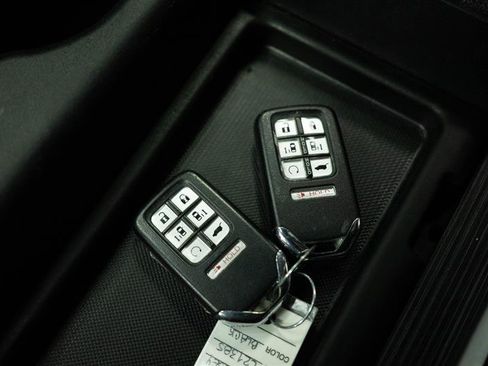 Used 2023 Honda Odyssey Sport image 26