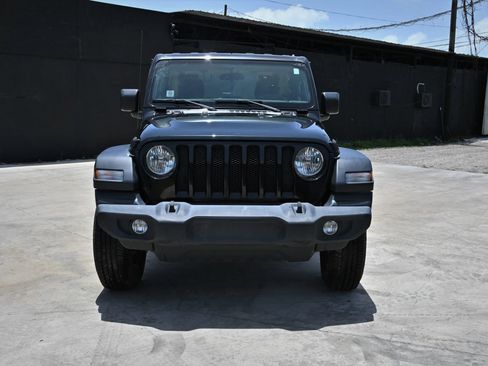 Used 2022 Jeep Wrangler Sport AWD/4WD image 2