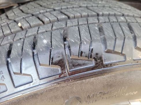 Certified 2025 Toyota Tacoma TRD Sport image 28