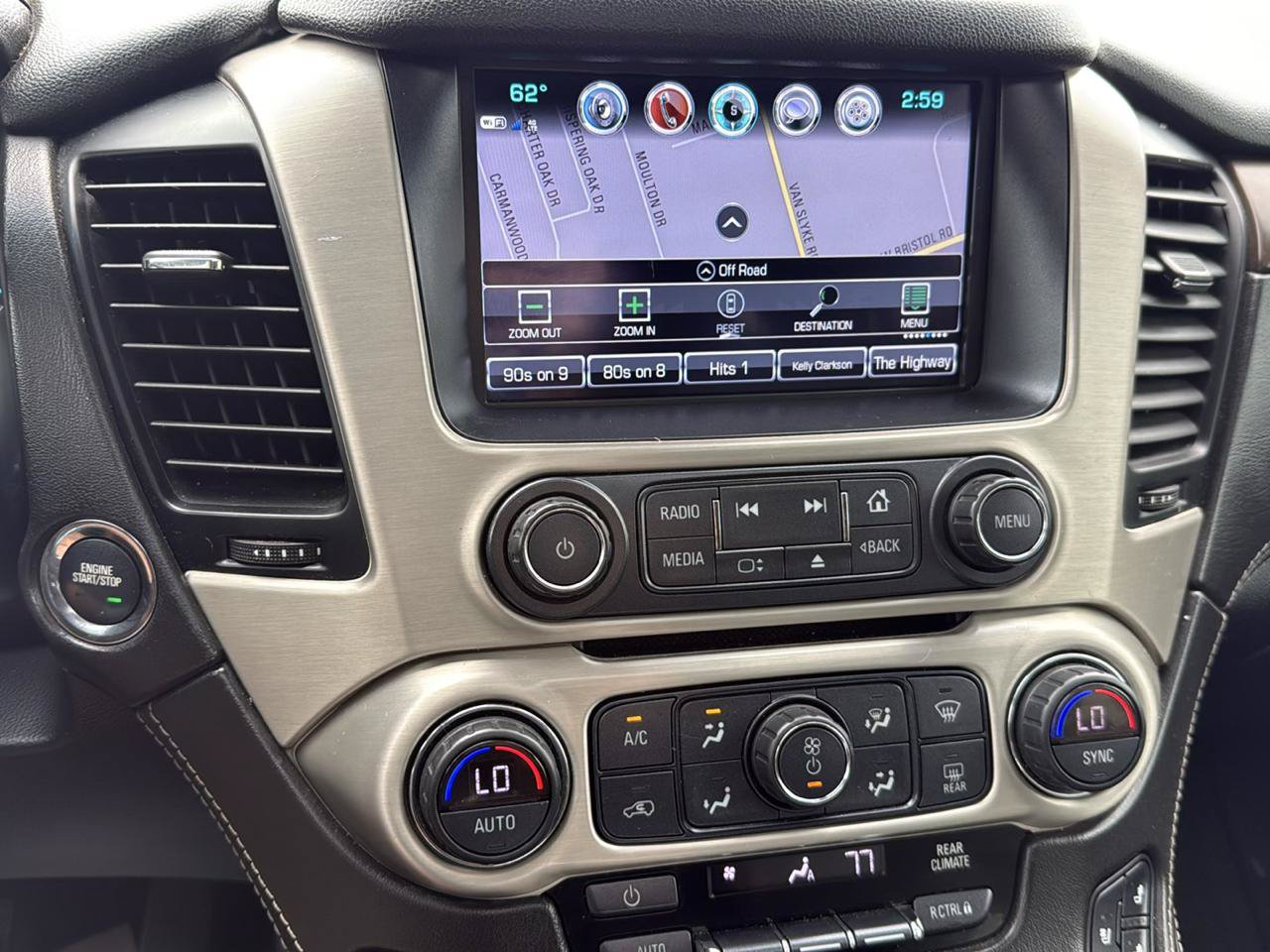 Used 2019 GMC Yukon Denali w/ Denali Ultimate Package AWD/4WD image 17