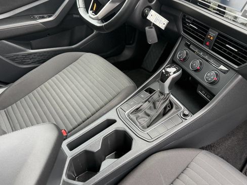 Used 2023 Volkswagen Jetta S image 75